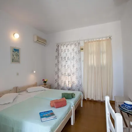 Skios Ornos (Mykonos)